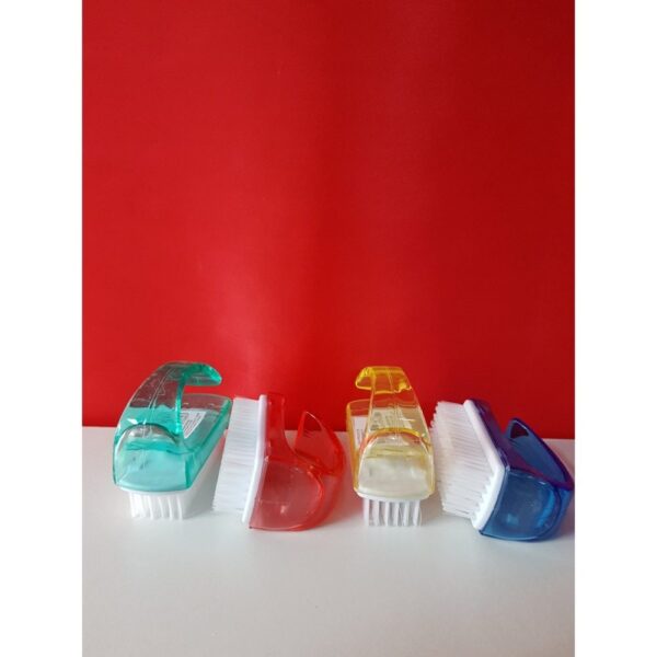 Perie cu maner unghii diverse culori